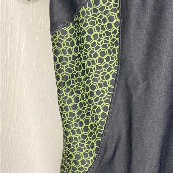 🌺 4 for $25 Fila Workout Tee - Picture 5 of 5